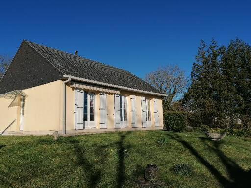 Campagne Proche Bayeux Et Plages Du Debarquement. Crouay Kültér fotó