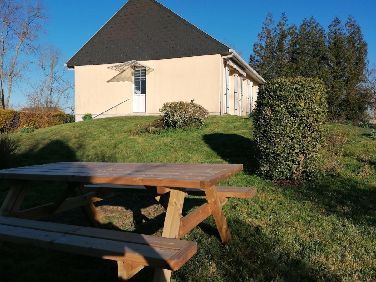 Campagne Proche Bayeux Et Plages Du Debarquement. Crouay Kültér fotó